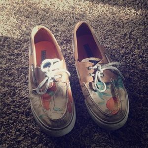 Floral Sperry